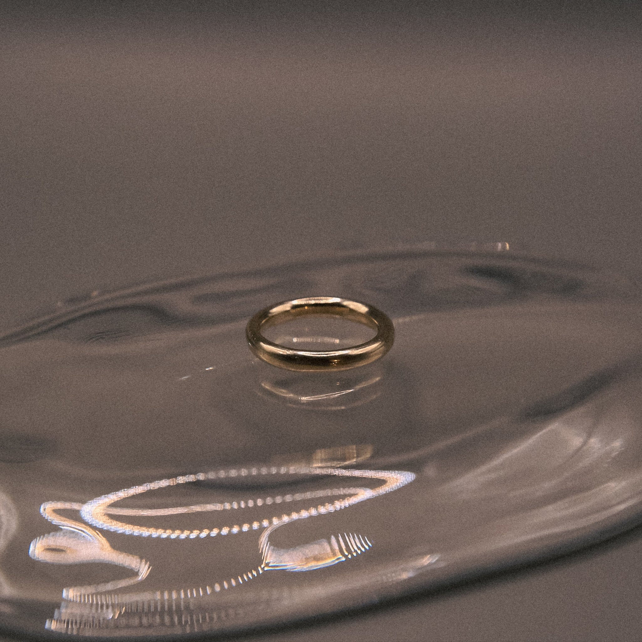 Eva Ring