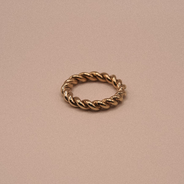 Chunky Twist Ring