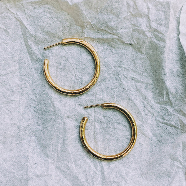 Paloma Hoops